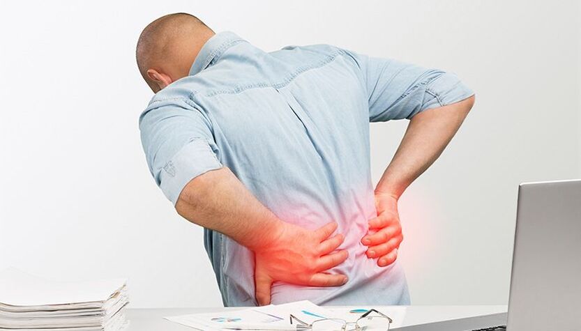symptoms of back pain