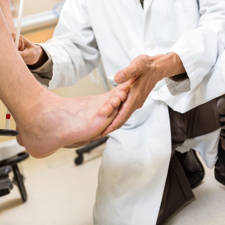 Severe joint pain is a reason to see a doctor for an examination